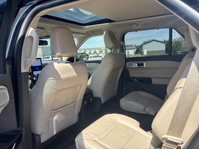 2022 Ford Explorer Platinum