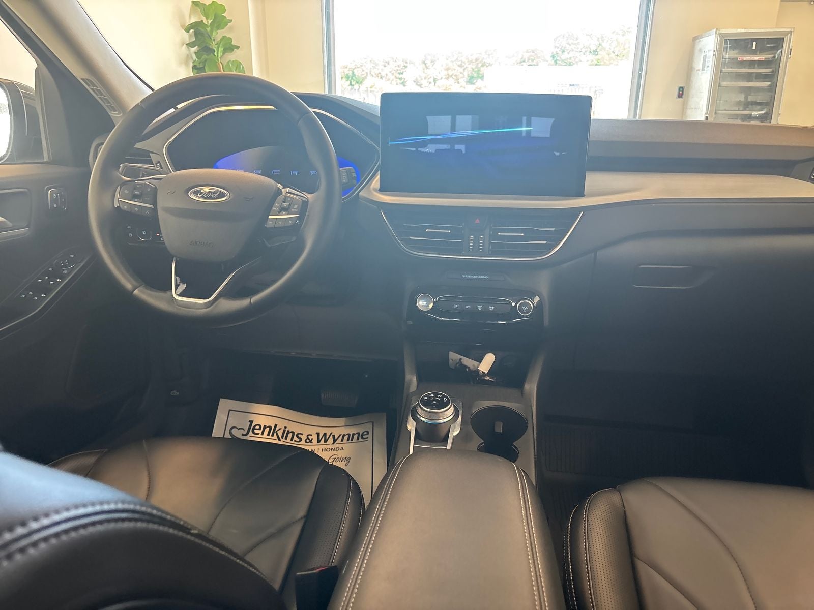 2025 Ford Escape Plug-In Hybrid Base