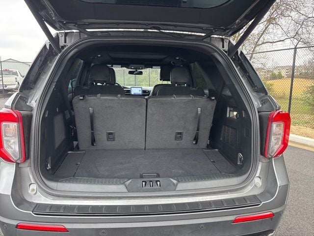 2024 Ford Explorer ST-Line