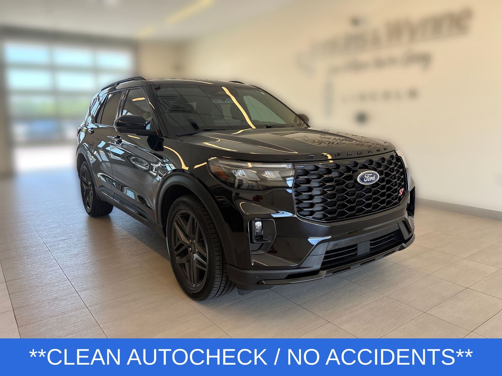 2025 Ford Explorer ST