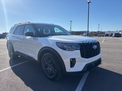 2025 Ford Explorer ST