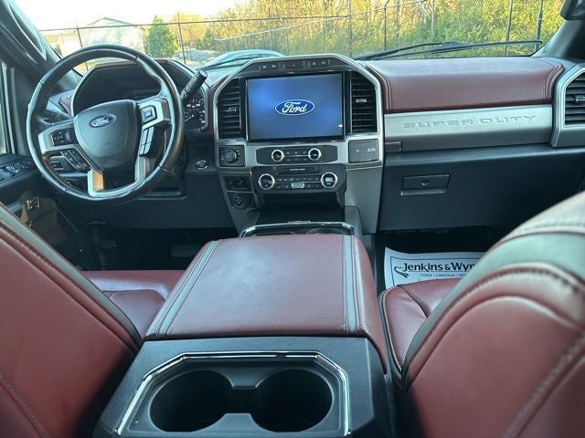 2022 Ford F-350SD Platinum