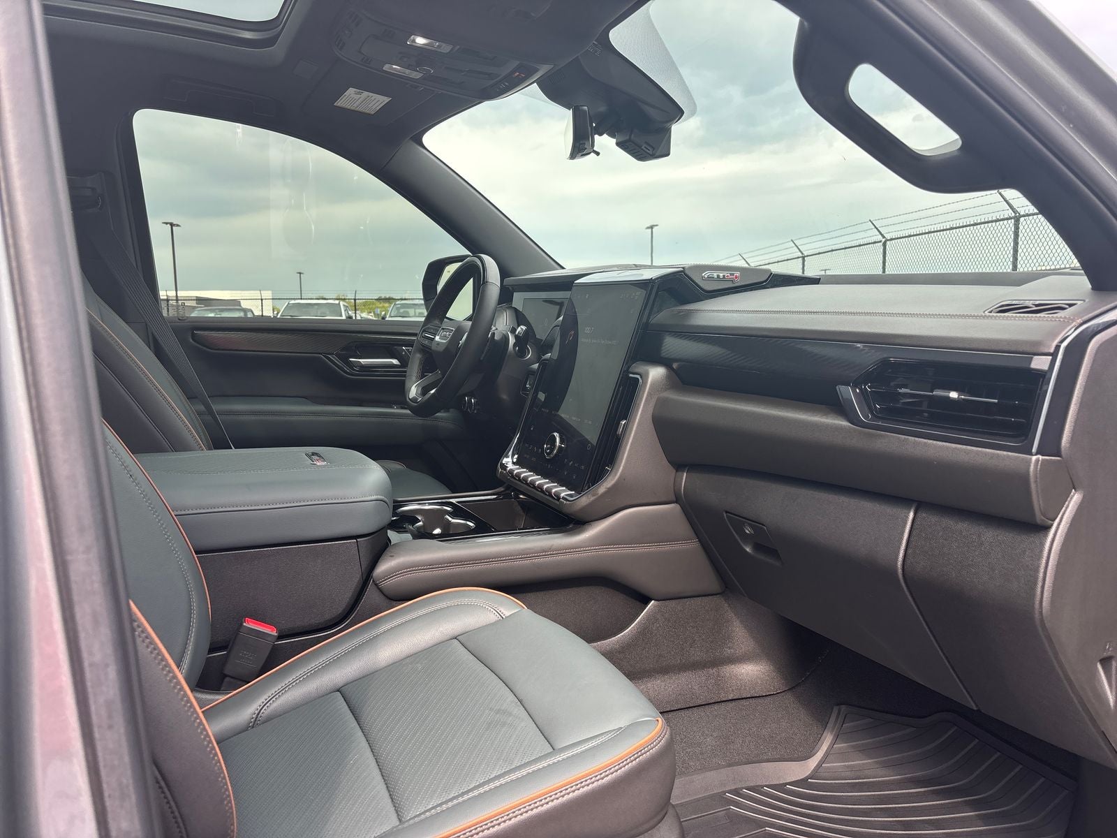 2025 GMC Yukon AT4