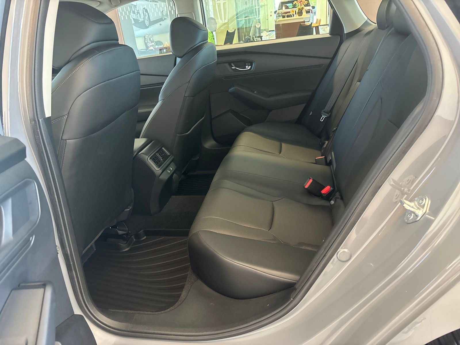 2023 Honda Accord Hybrid EX-L - Photo 11