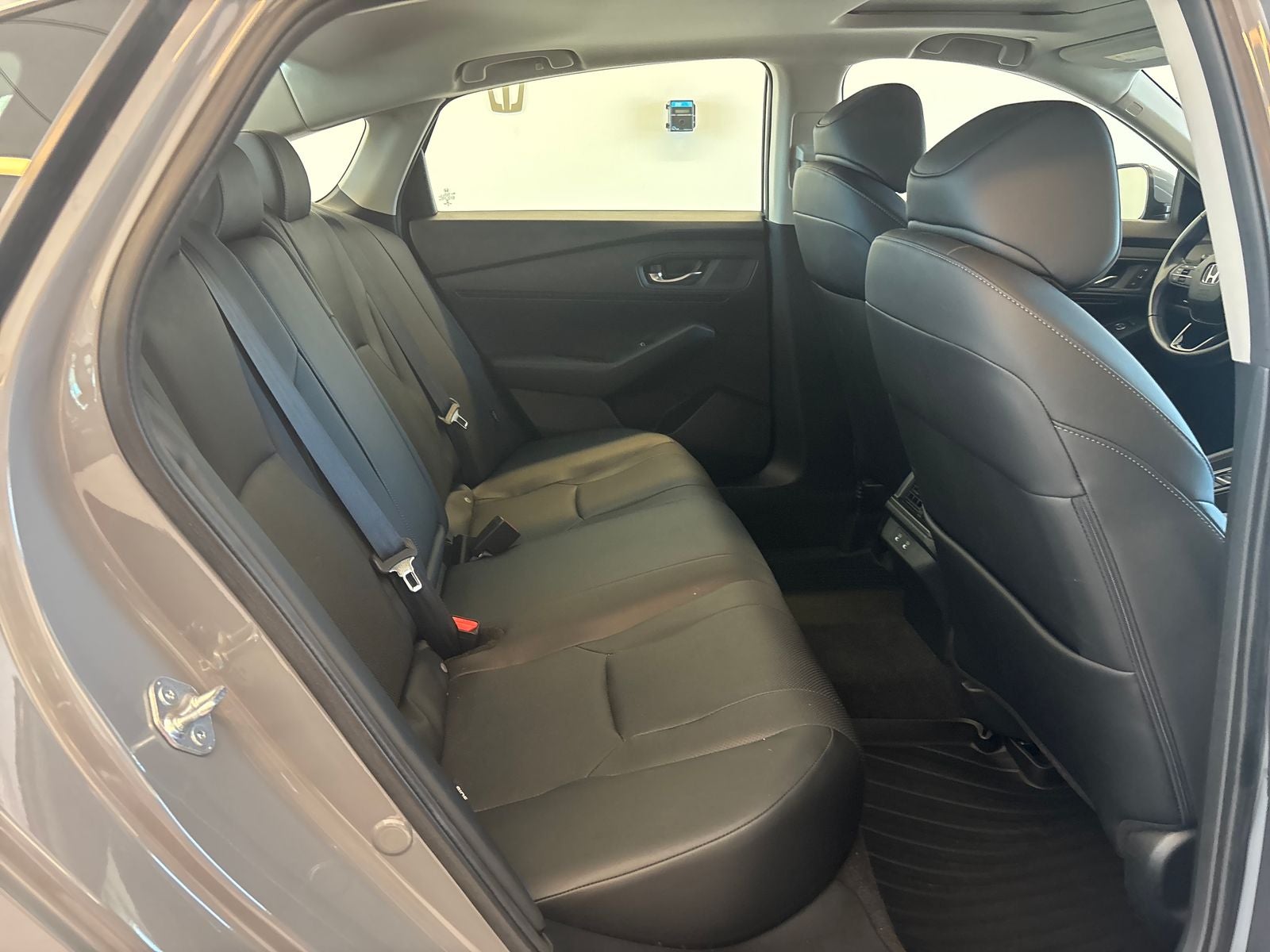 2023 Honda Accord Hybrid EX-L - Photo 9