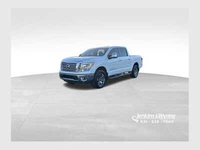 2019 Nissan Titan SL