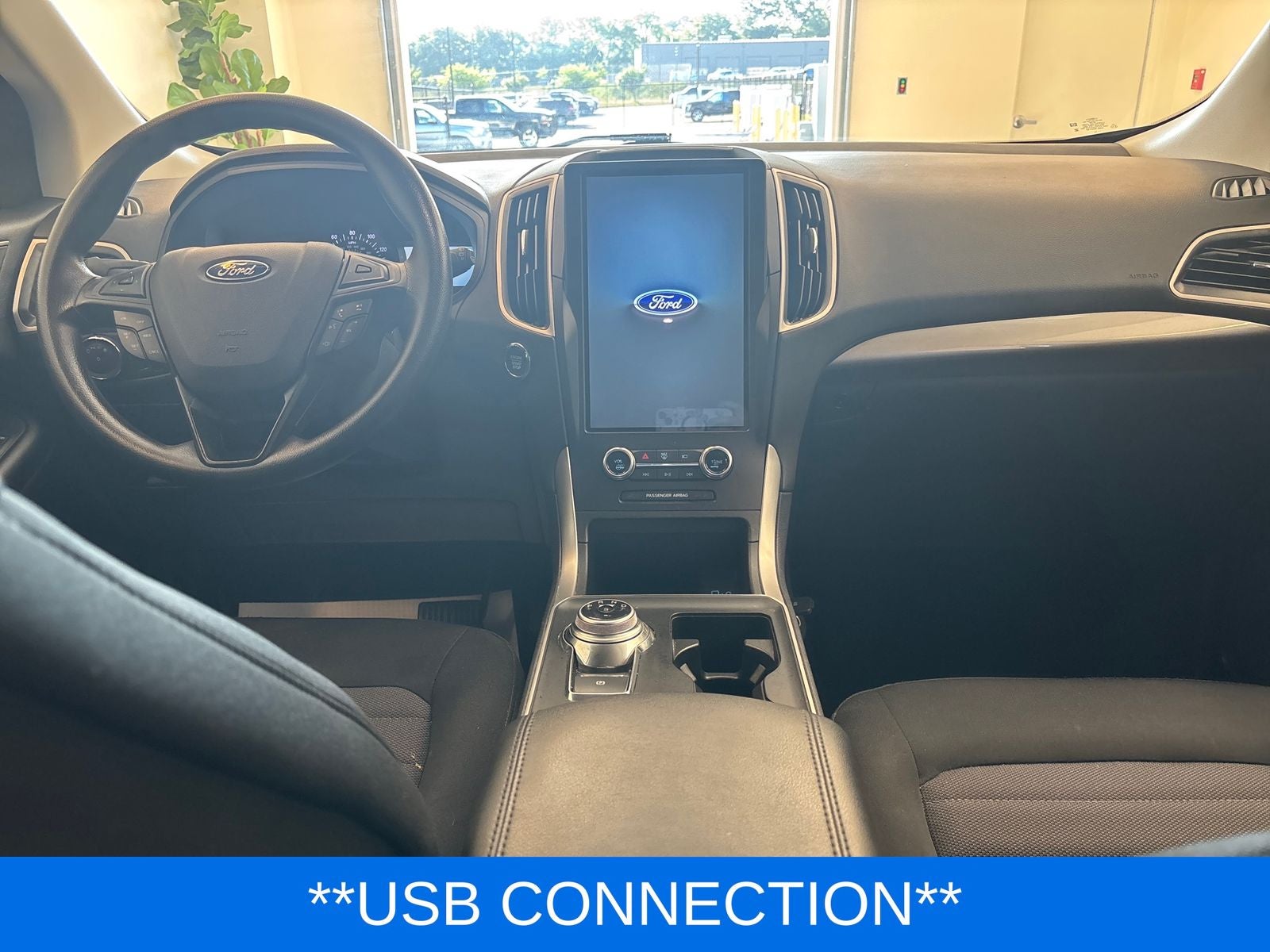 2023 Ford Edge SE