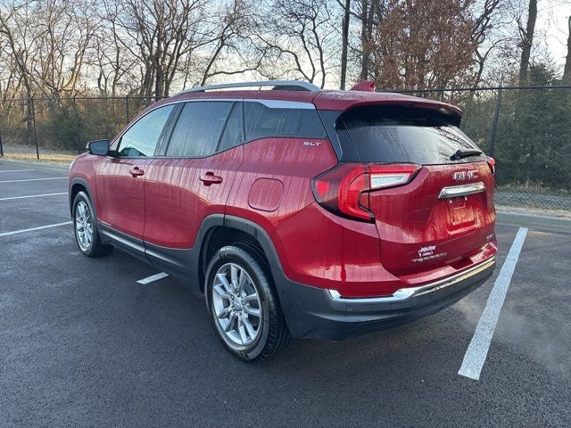2024 GMC Terrain SLT