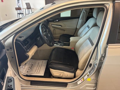 2014 Toyota Camry Hybrid XLE