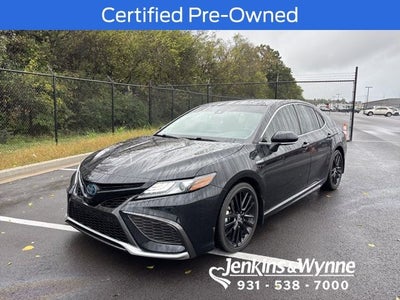 2021 Toyota Camry Hybrid XSE