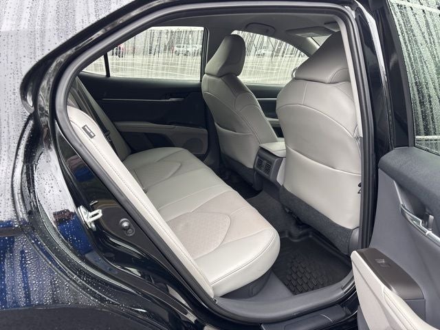 2021 Toyota Camry Hybrid XSE