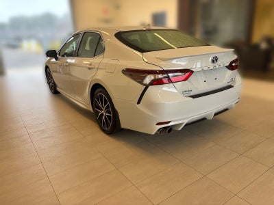 2024 Toyota Camry Hybrid SE
