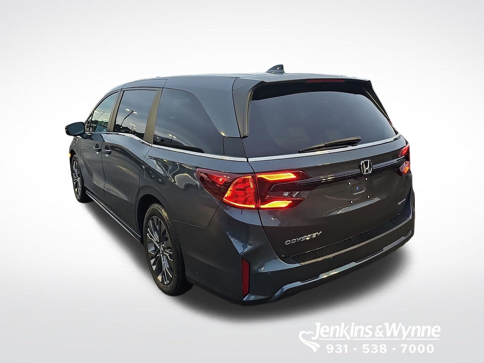 2026 Honda Odyssey Touring FWD