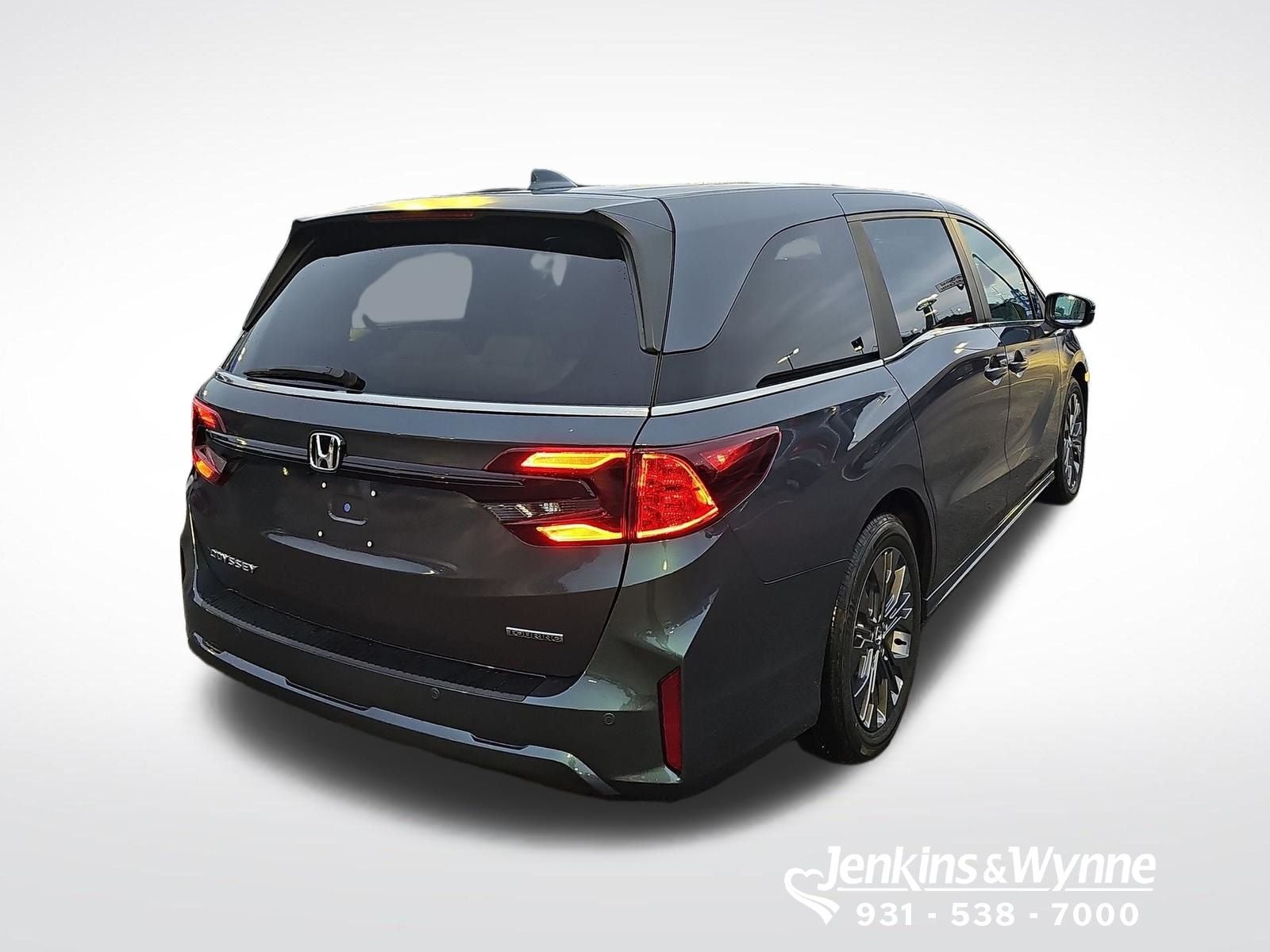 2026 Honda Odyssey Touring FWD