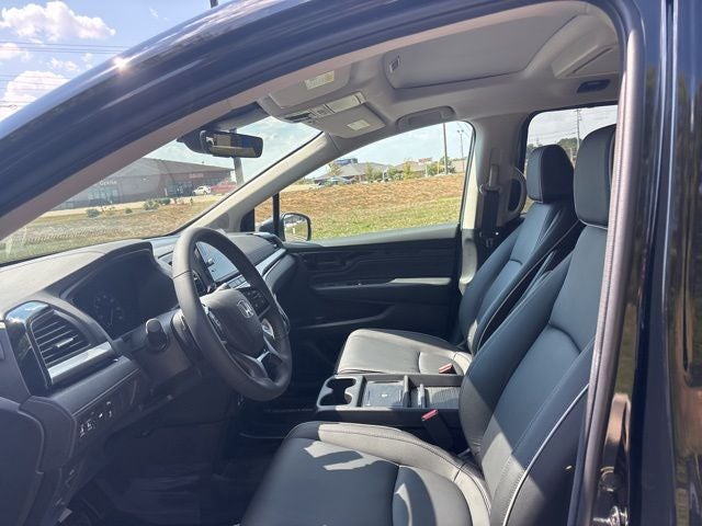 2026 Honda Odyssey Touring FWD