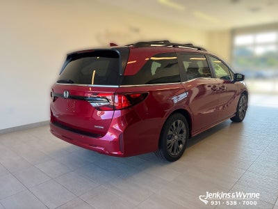 2026 Honda Odyssey Touring FWD