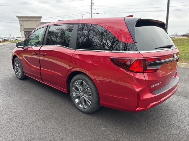 2026 Honda Odyssey Touring FWD