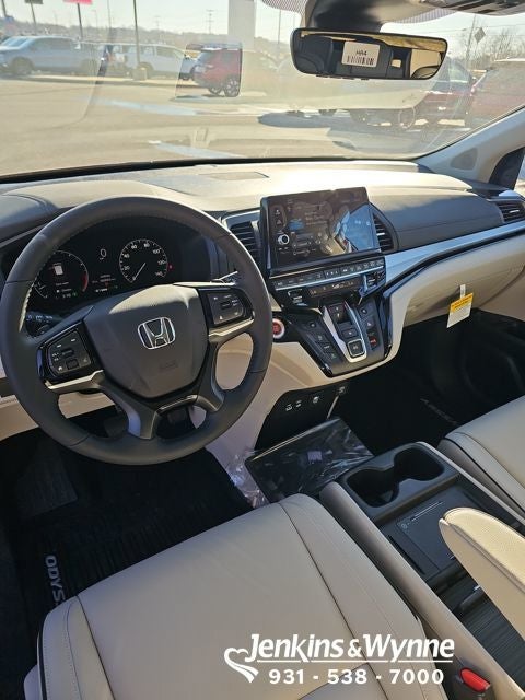 2026 Honda Odyssey Touring FWD