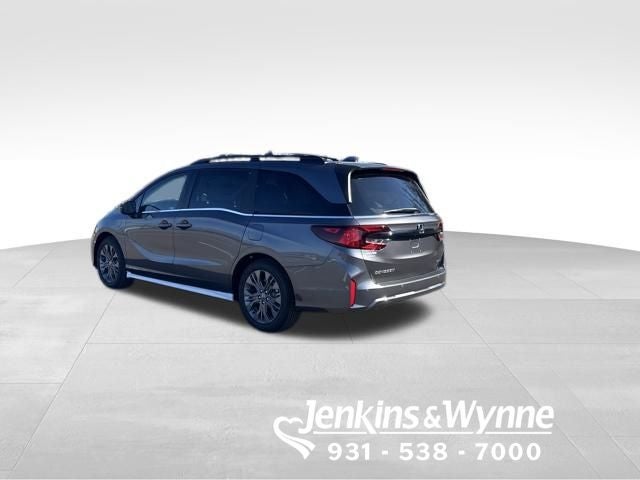 2026 Honda Odyssey Touring FWD