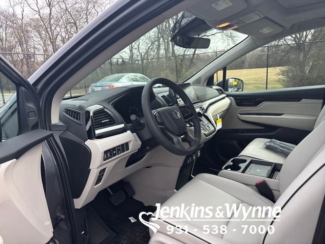 2026 Honda Odyssey Touring FWD