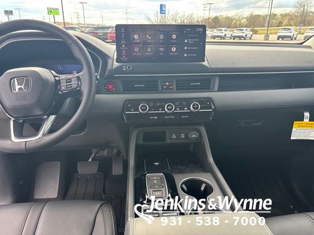 2026 Honda Pilot Touring AWD