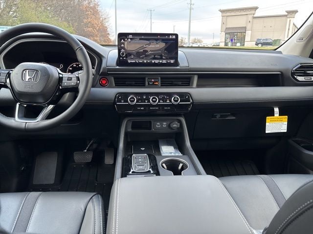 2025 Honda Pilot Touring+ FWD
