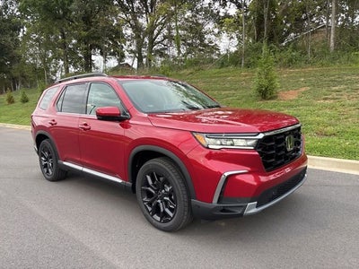 2025 Honda Pilot Touring+ FWD