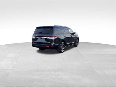2022 Lincoln Navigator Reserve
