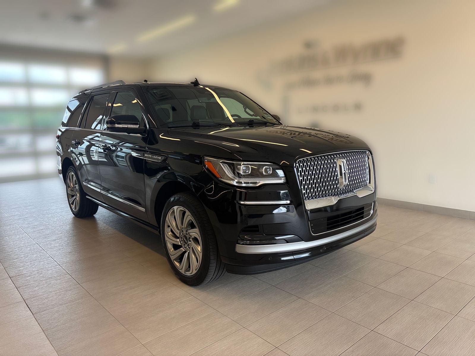 2024 Lincoln Navigator Premiere