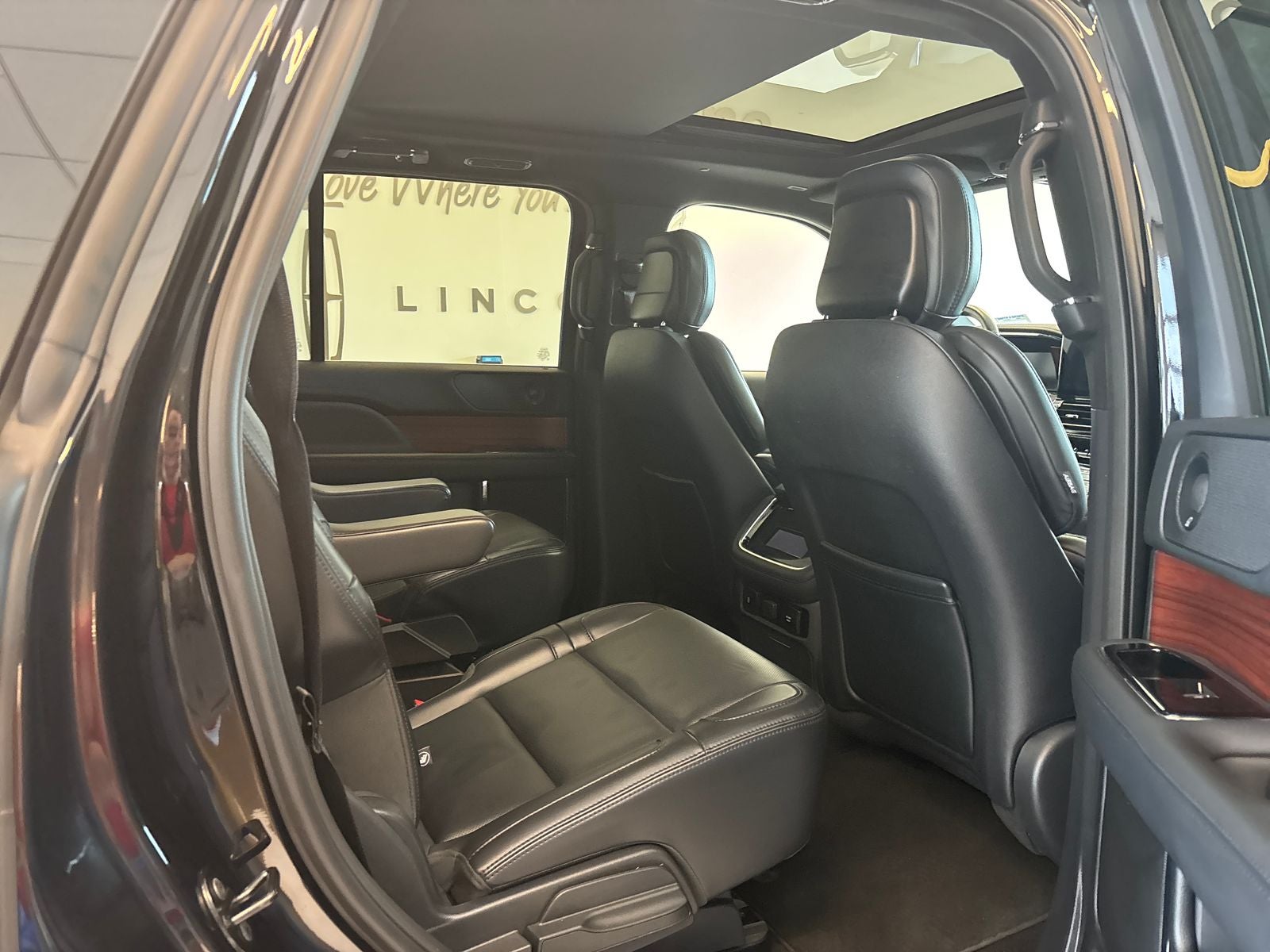 2024 Lincoln Navigator Premiere