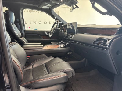 2022 Lincoln Navigator Black Label