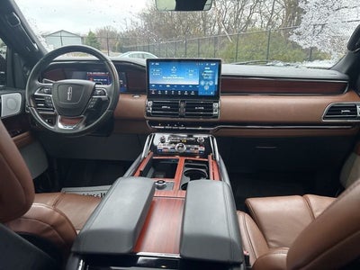 2024 Lincoln Navigator L L Reserve