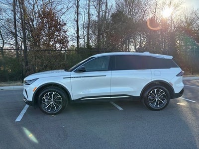 2025 Lincoln Nautilus Premiere