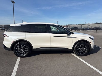 2025 Lincoln Nautilus Premiere