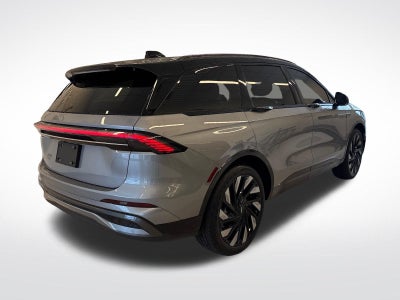 2025 Lincoln Nautilus Reserve