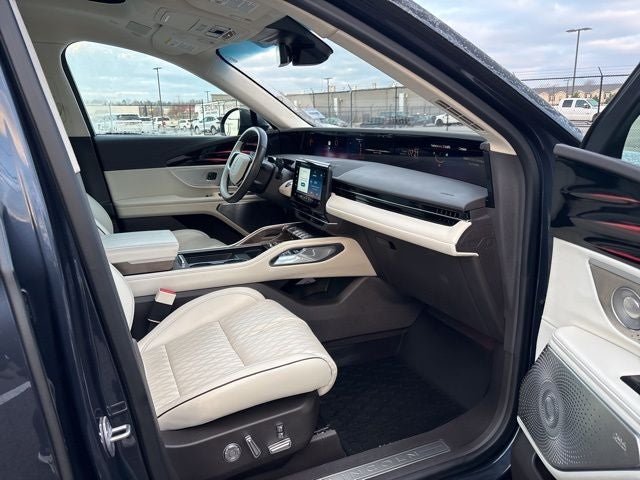 2024 Lincoln Nautilus Black Label