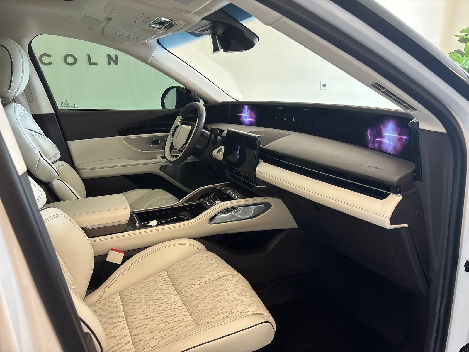 2024 Lincoln Nautilus Black Label