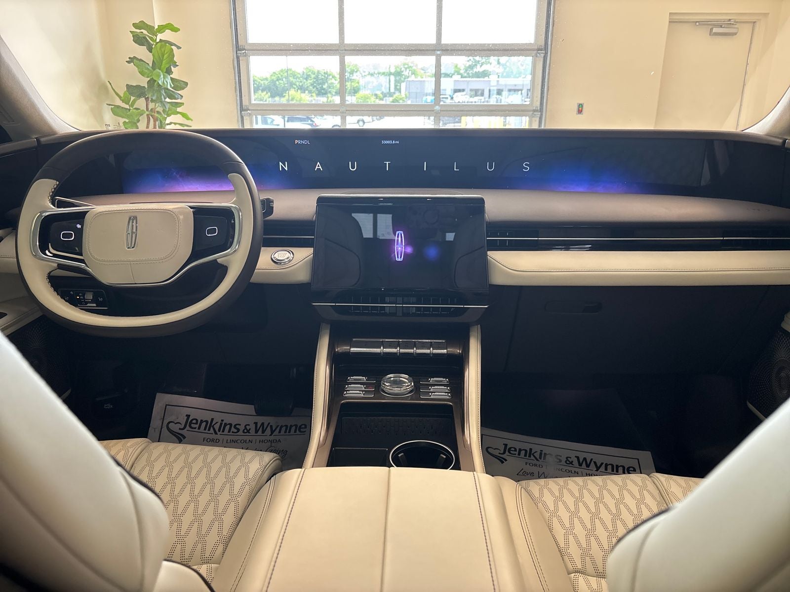 2024 Lincoln Nautilus Black Label