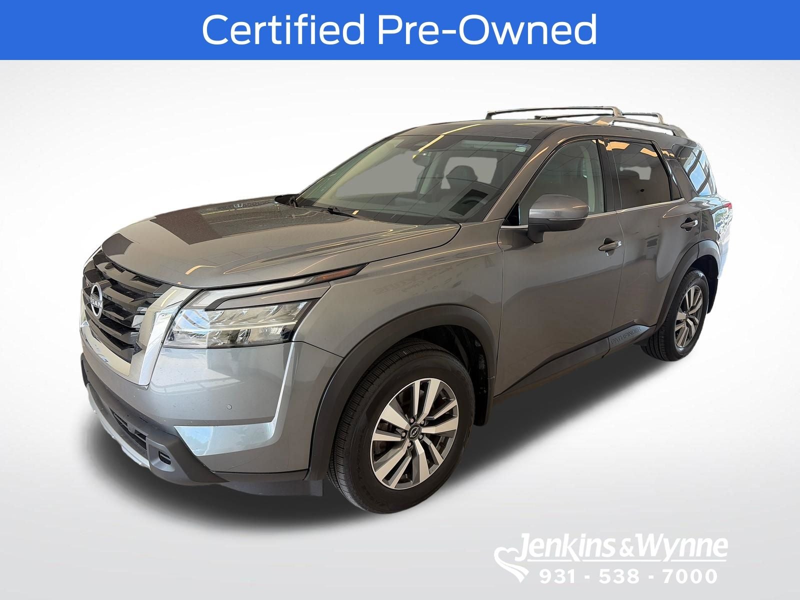 2023 Nissan Pathfinder SL 2WD's photo