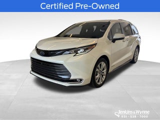 2021 Toyota Sienna Platinum 7 Passenger