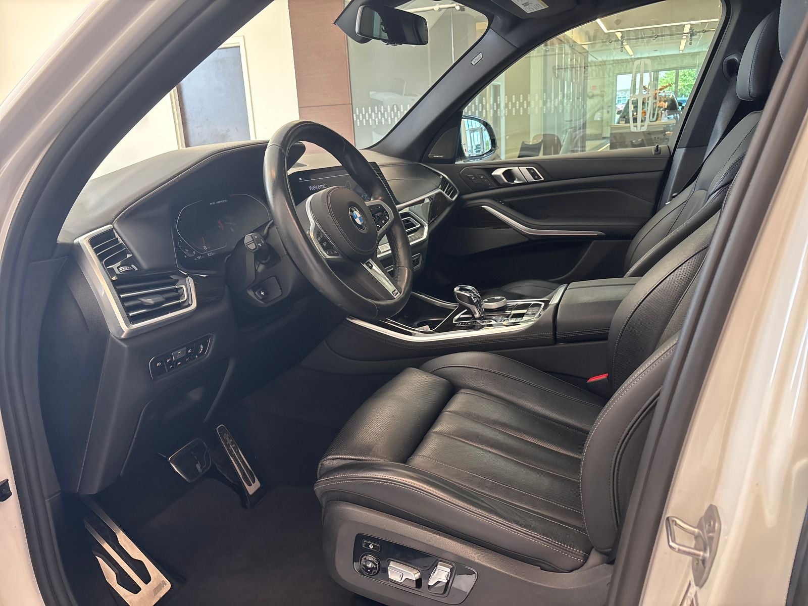 2020 BMW X5 M50i