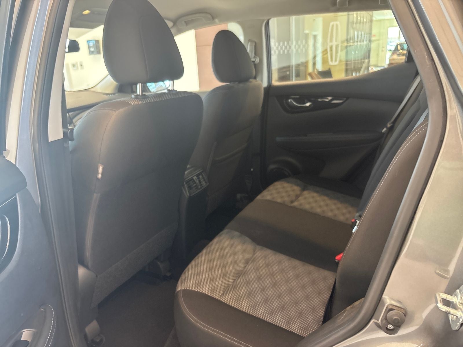 2017 Nissan Rogue Sport SV