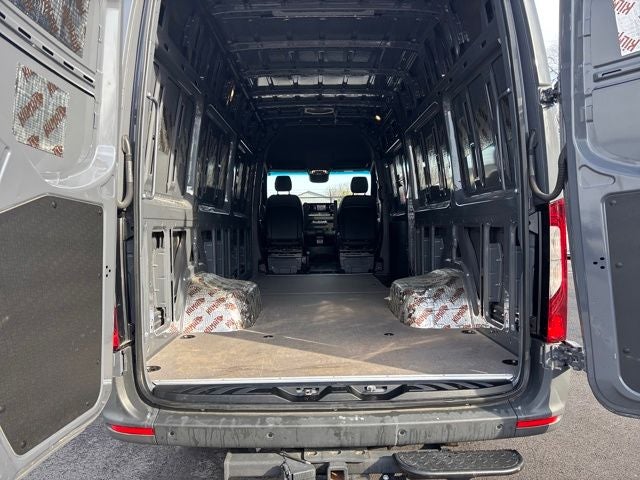 2024 Mercedes-Benz Sprinter 3500 Cargo 170 WB High Roof