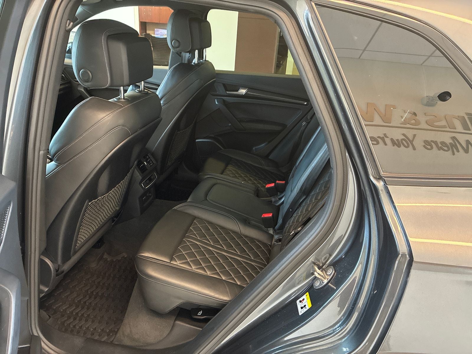 2023 Audi SQ5 Premium Plus quattro