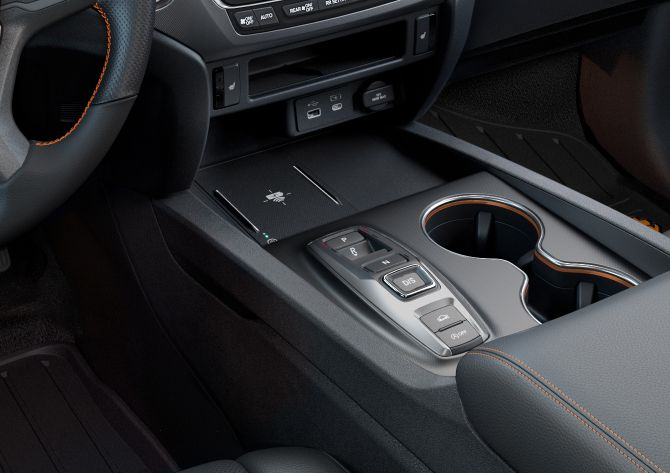 2026 Honda Ridgeline gear shift drive modes AWD traction management